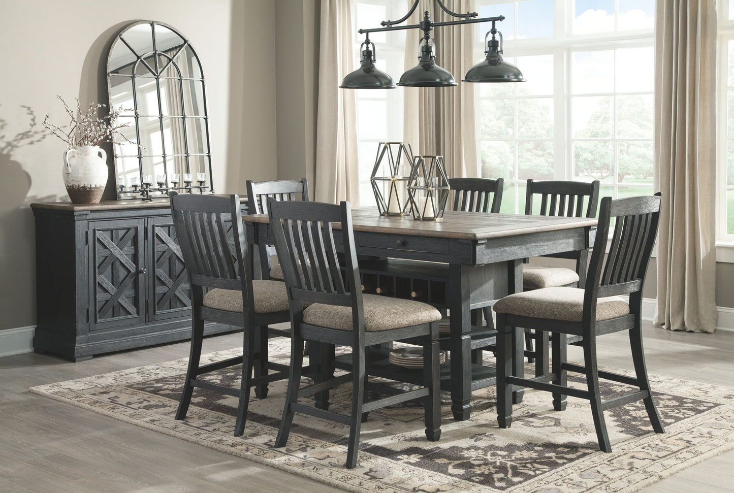 Tyler Creek - Black / Gray - Dining Room Server