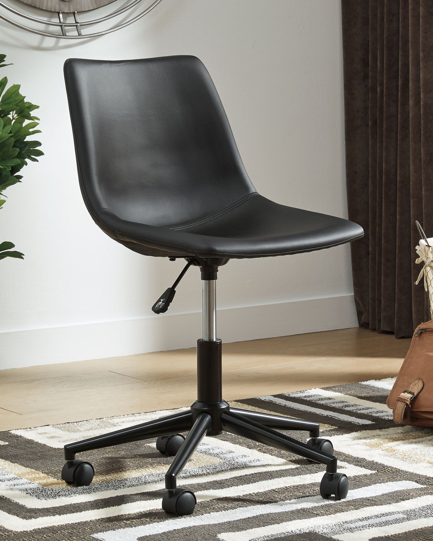 Office Chair Program - Swivel Desk Chair